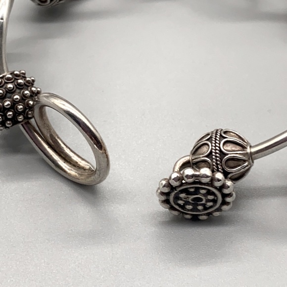 Unique sterling silver bangle bracelet with decorative sterling beads 🌸 - Picture 8 of 8
